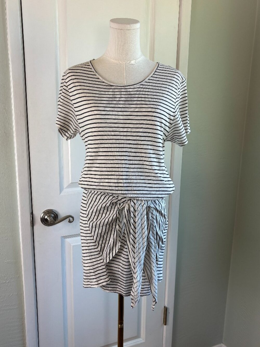 Bundle 2/$30! Dolan Left Coast Linen Stripe Ruched Dress Size Small EUC